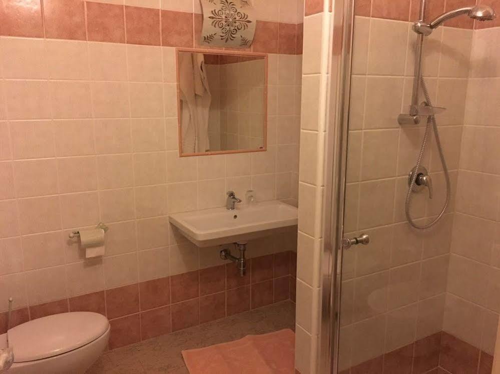 Hotel Monreale Sardara Eksteriør bilde